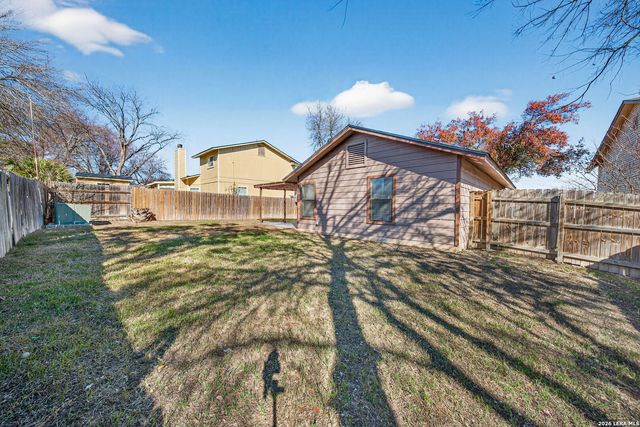 727 CYPRESSBROOK DR, San Antonio, TX 78245