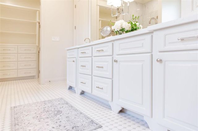 2242 Nikal Drive, Lake Charles, LA 70605