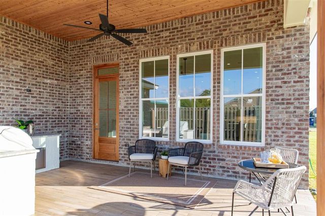 2242 Nikal Drive, Lake Charles, LA 70605