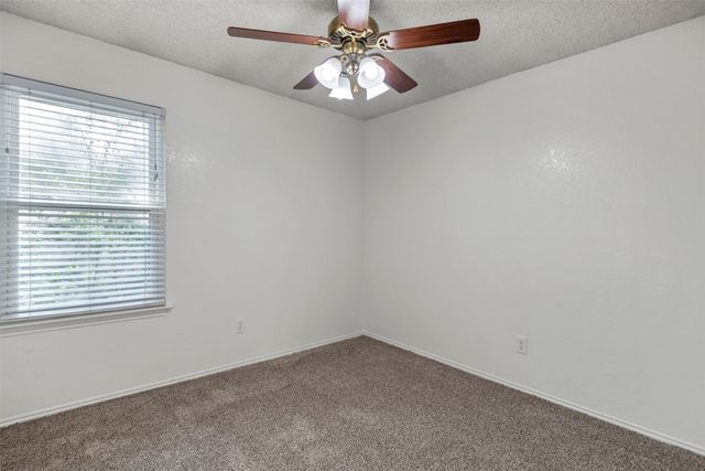 1010 Blue Jay Drive, Mansfield, TX 76063