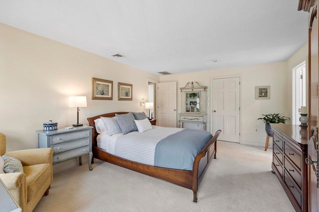 42 Canterbury Street, Andover, MA 01810