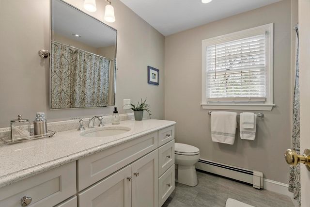 42 Canterbury Street, Andover, MA 01810