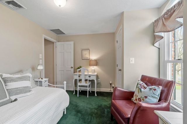 42 Canterbury Street, Andover, MA 01810