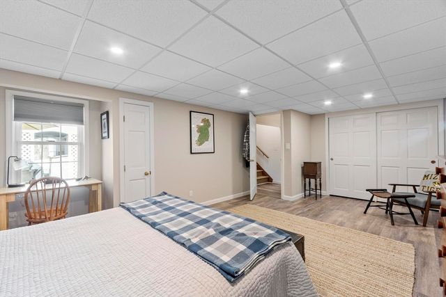 42 Canterbury Street, Andover, MA 01810