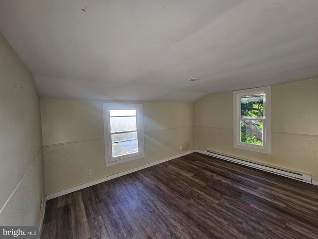 206 E CHURCH ST, Freeburg, PA 17827