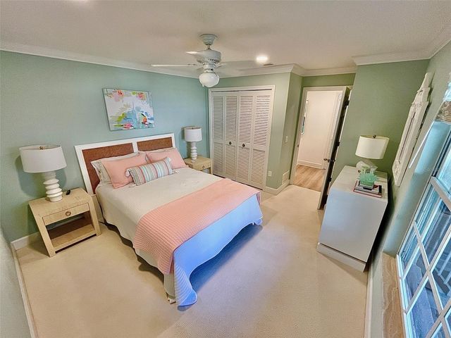 4005 OAKLEY GREENE 19, Sarasota, FL 34235