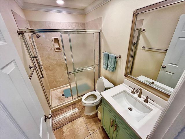 4005 OAKLEY GREENE 19, Sarasota, FL 34235