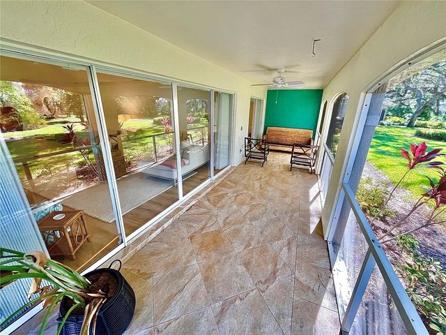 4005 OAKLEY GREENE 19, Sarasota, FL 34235