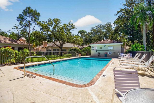 4005 OAKLEY GREENE 19, Sarasota, FL 34235