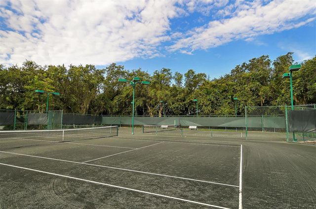 4005 OAKLEY GREENE 19, Sarasota, FL 34235