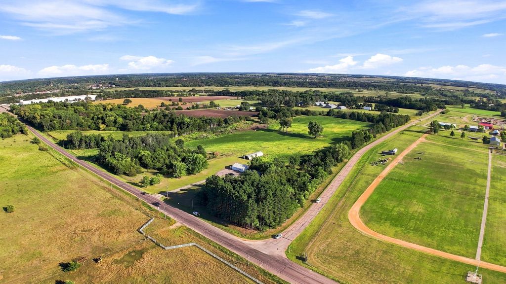 6991 W 190th Street, Jordan, MN 55352 — exterior