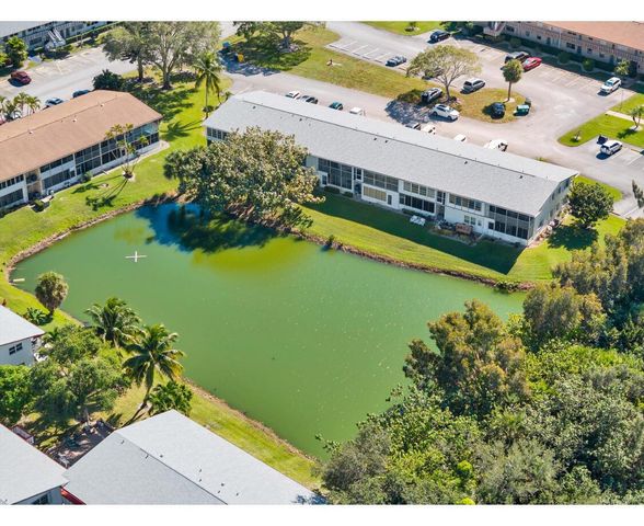 209 Northampton K K, West Palm Beach, FL 33417