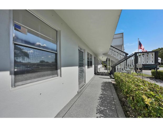 209 Northampton K K, West Palm Beach, FL 33417