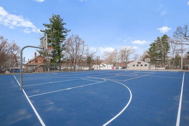 40 Pierce, Lunenburg, MA 01462