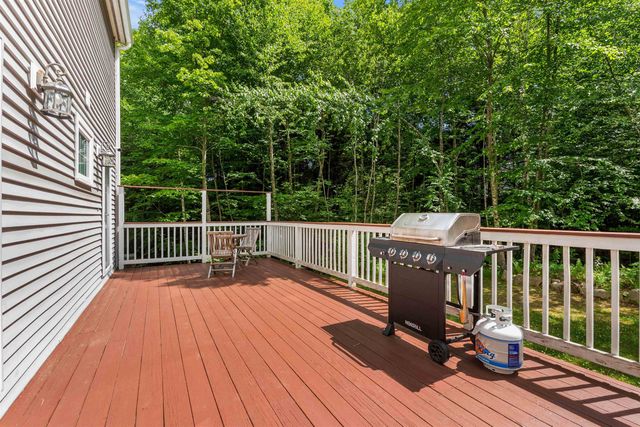 61 Sofia Way, Nottingham, NH 03290