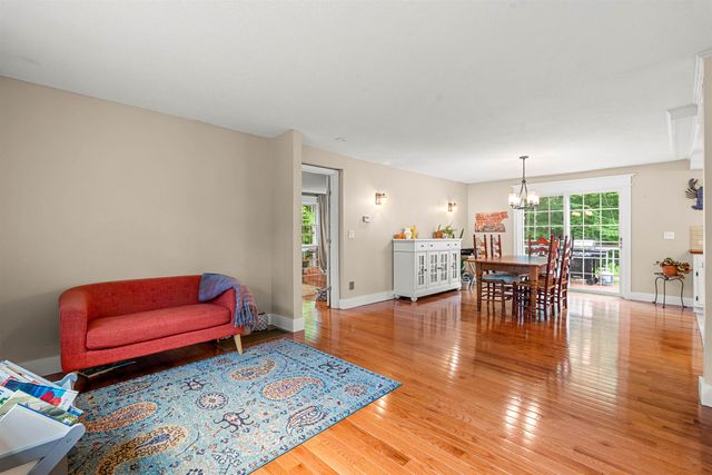 61 Sofia Way, Nottingham, NH 03290