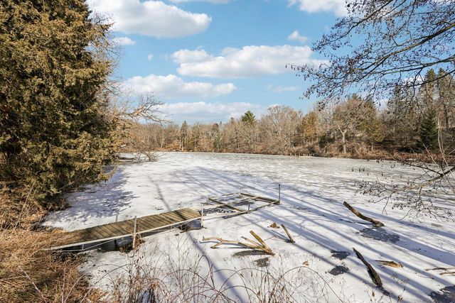 W335N5392 Wedgewood DRIVE, Nashotah, WI 53058