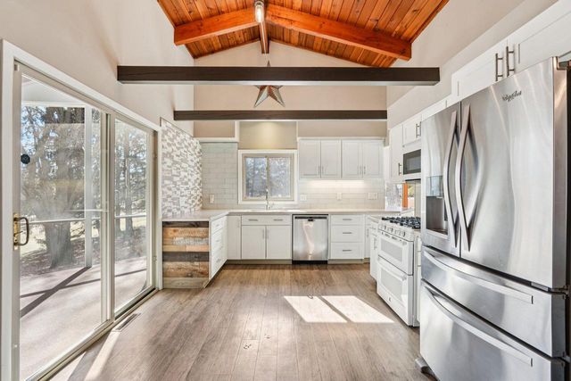 W335N5392 Wedgewood DRIVE, Nashotah, WI 53058