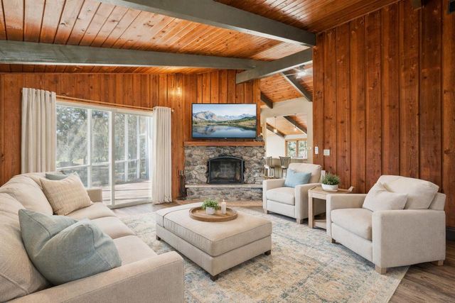 W335N5392 Wedgewood DRIVE, Nashotah, WI 53058