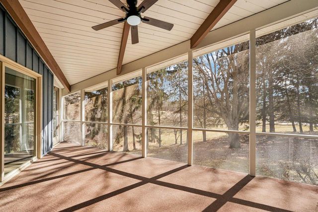 W335N5392 Wedgewood DRIVE, Nashotah, WI 53058