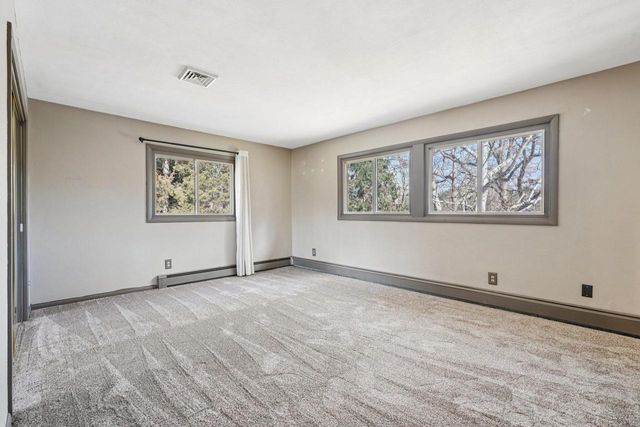 W335N5392 Wedgewood DRIVE, Nashotah, WI 53058