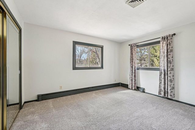 W335N5392 Wedgewood DRIVE, Nashotah, WI 53058