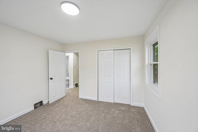 411 COVENTRY AVE, Darby, PA 19023