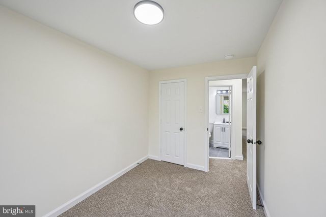 411 COVENTRY AVE, Darby, PA 19023