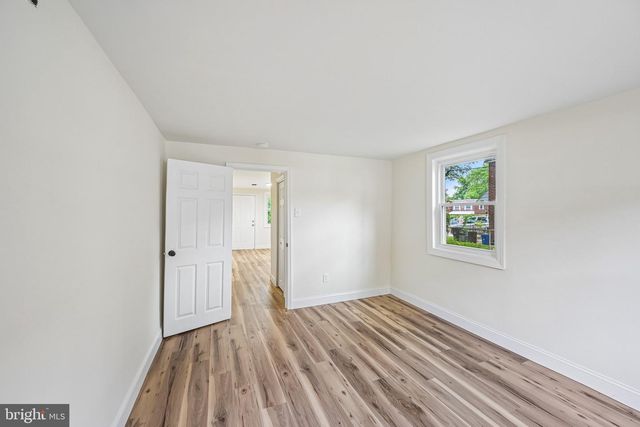 411 COVENTRY AVE, Darby, PA 19023