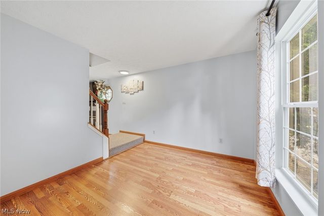 1970 Cherrywood Lane, Akron, OH 44312