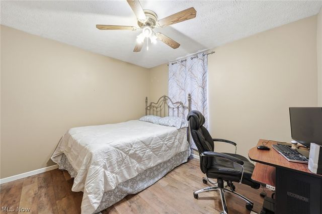 1970 Cherrywood Lane, Akron, OH 44312