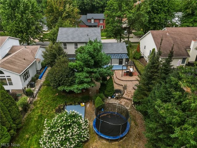 1970 Cherrywood Lane, Akron, OH 44312