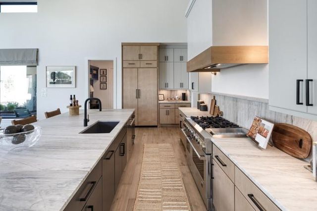 11019 Stonegate Court, Missouri City, TX 77459