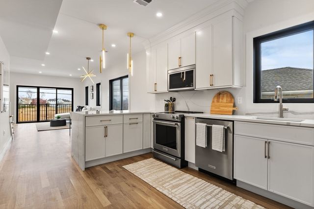 599 Sea St Unit 2, Quincy, MA 02169