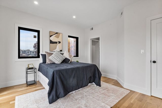 599 Sea St Unit 2, Quincy, MA 02169