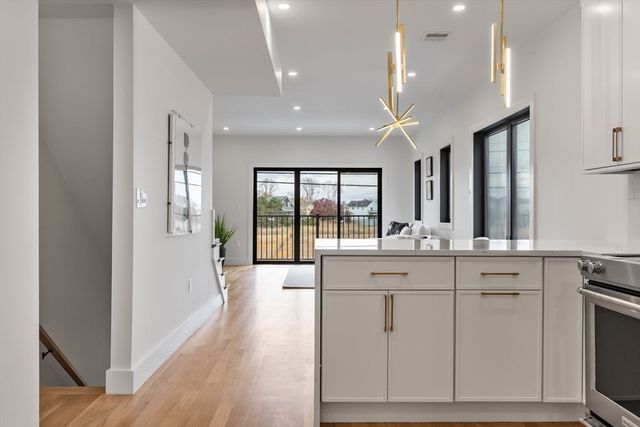 599 Sea St Unit 2, Quincy, MA 02169