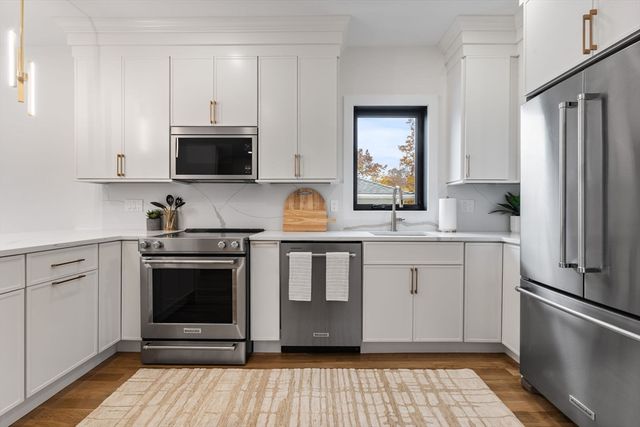 599 Sea St Unit 2, Quincy, MA 02169