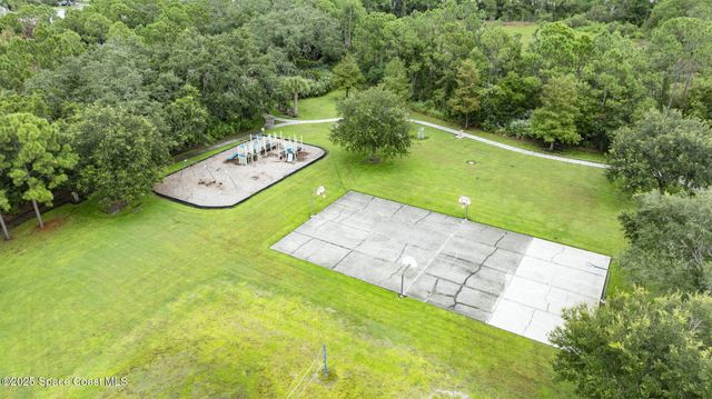 195 Sedgewood Circle, Melbourne, FL 32904