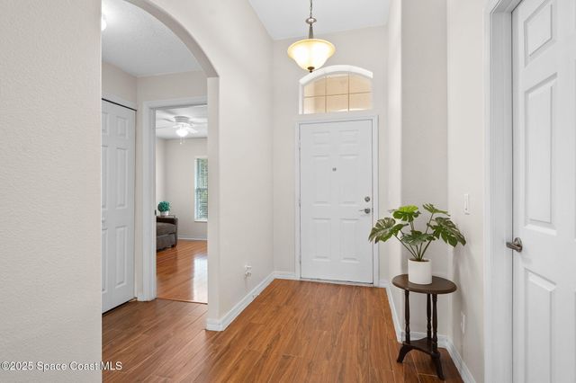 195 Sedgewood Circle, Melbourne, FL 32904