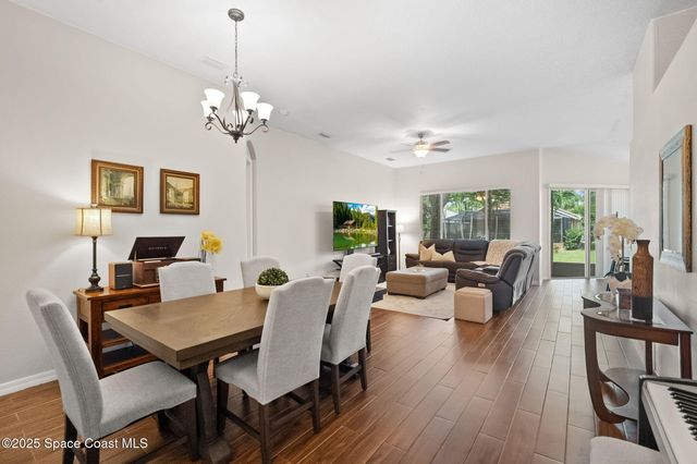 195 Sedgewood Circle, Melbourne, FL 32904