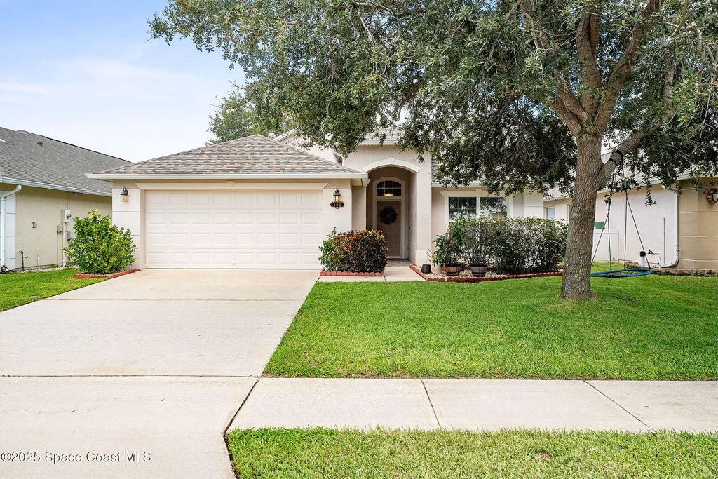 195 Sedgewood Circle, Melbourne, FL 32904
