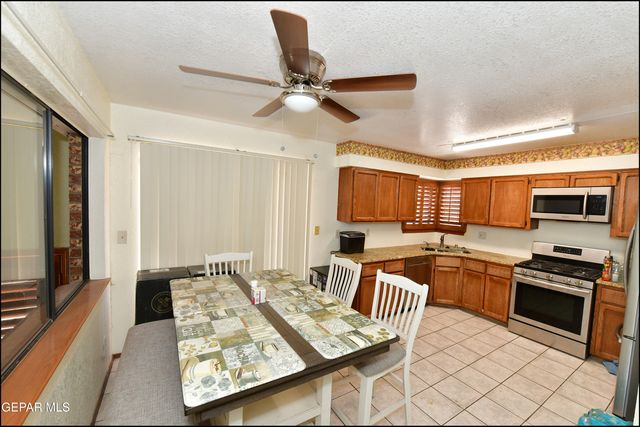 11428 LAKE TANA Drive, El Paso, TX 79936