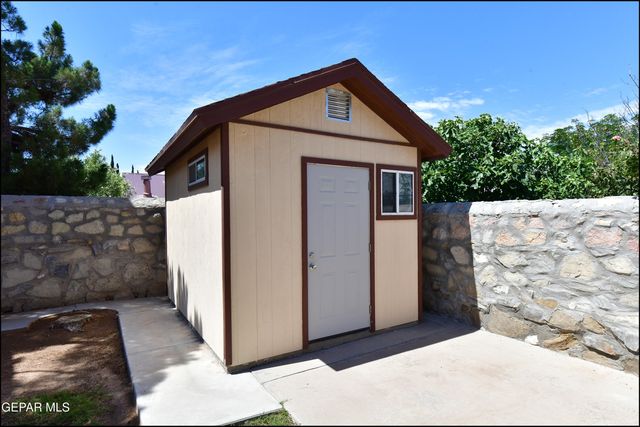 11428 LAKE TANA Drive, El Paso, TX 79936