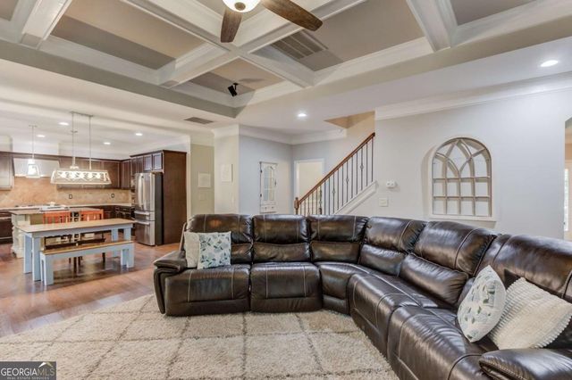 6005 Deer Walk Trail, Sugar Hill, GA 30518