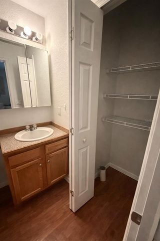 913 TROPICAL CIRCLE NW, Port Charlotte, FL 33948