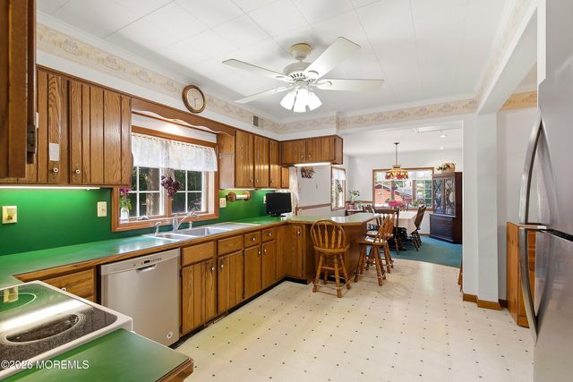 39 Golf Street, West Long Branch, NJ 07764