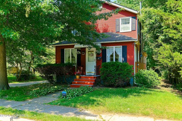 39 Golf Street, West Long Branch, NJ 07764