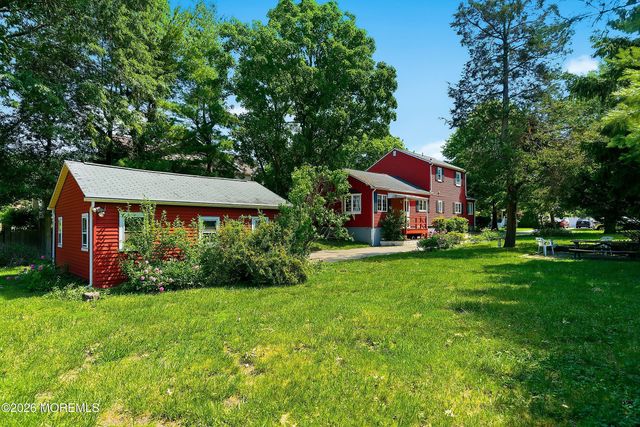 39 Golf Street, West Long Branch, NJ 07764