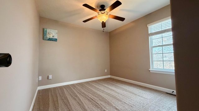 7406 ROSEDOWN DR, Columbia, MO 65203