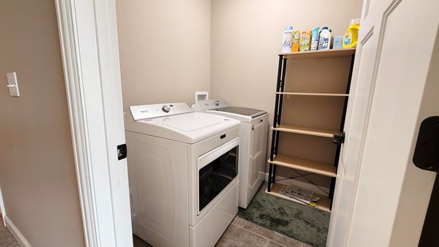 7406 ROSEDOWN DR, Columbia, MO 65203